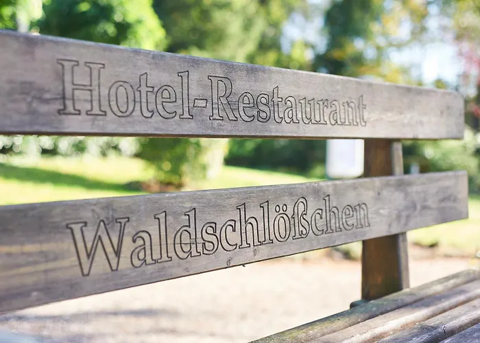 Hotel Restaurant Waldschloesschen 2*